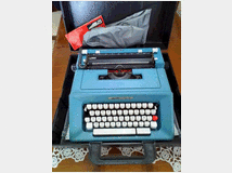 macchina-da-scrivere-olivetti-lettera 