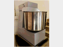 impastatrice-professionale-a-spirale-acciaio 