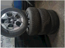 pneumatici-e-cerchi-jeep-wagoneer 