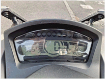 yamaha-trx-tricity-scooter-125cc
